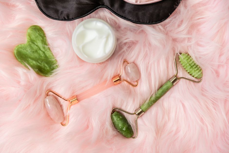 The Beauty Tool Renaissance: Mastering the Art of Beauty Accessories in 2026
