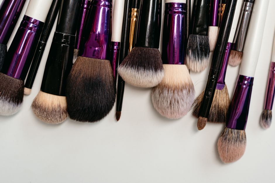 The 2026 Makeup Tool Renaissance: Mastering the Art of Flawless Application