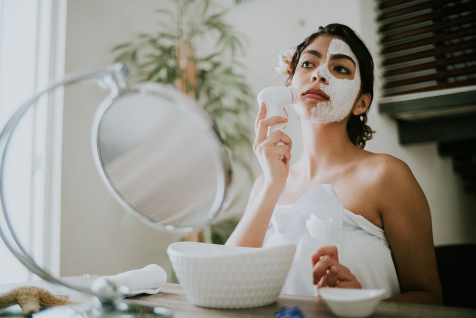 Beyond the Brush: The 2026 Guide to Next-Gen Beauty Equipment