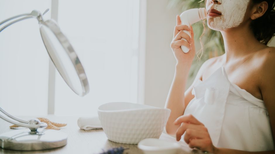 The 2026 Beauty Arsenal: Mastering the Tools That Transform Your Routine