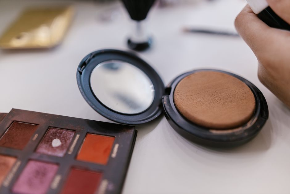 The Skin-First Makeup Revolution: Why Tinted Serums Are Replacing Foundation in 2026