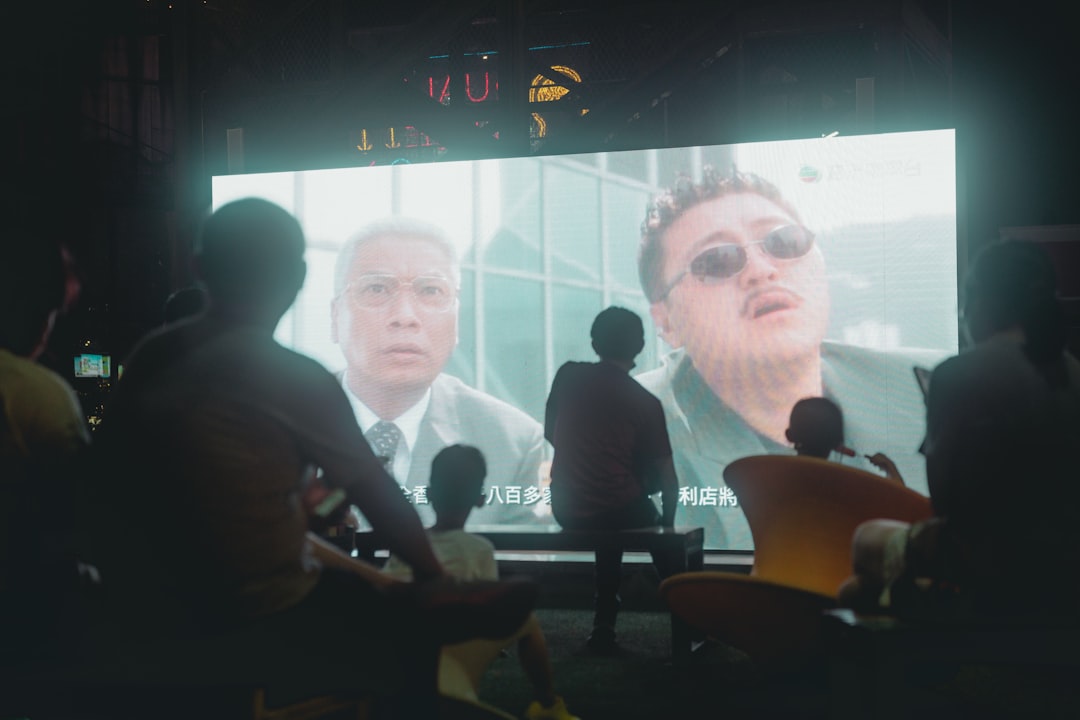 Beyond the Grid: The 2026 State of Video Conferencing Software