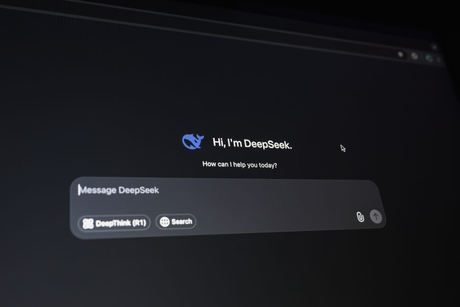 Beyond the Chat Window: The 2026 Guide to Communication Platforms That Actually Get Out of Your Way