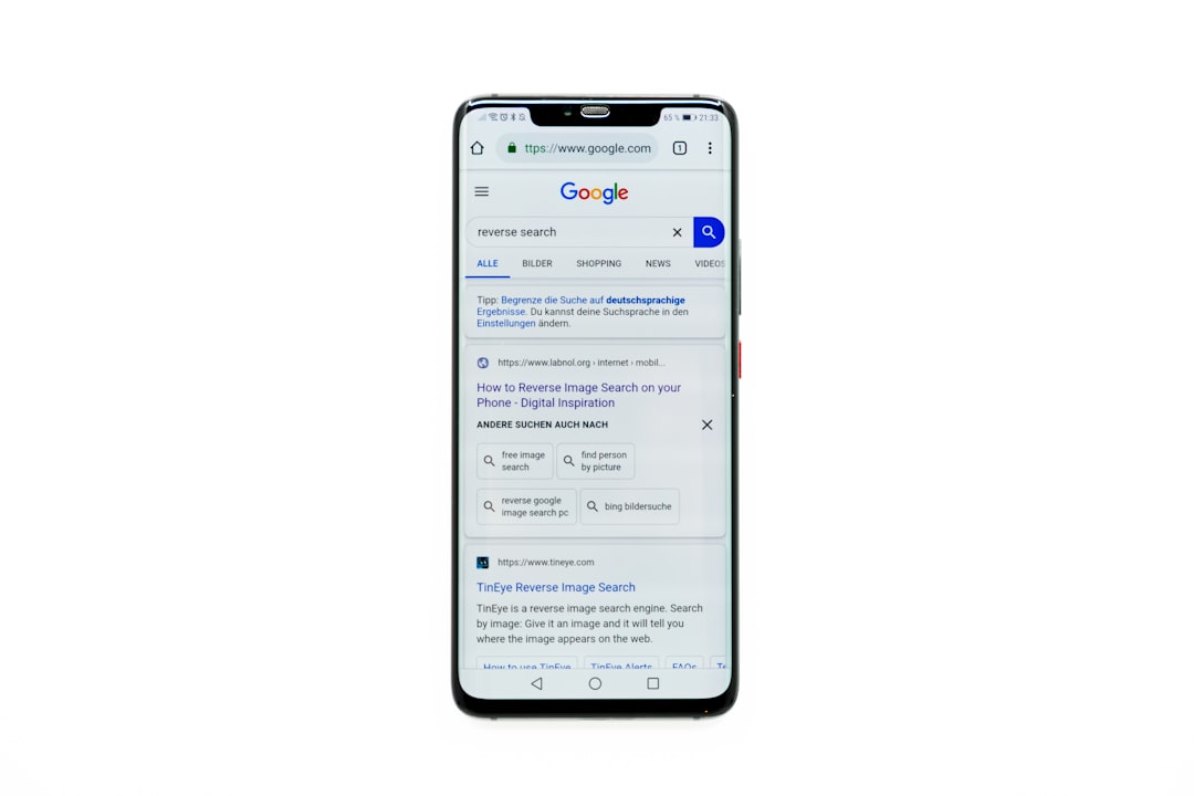 The Premium Phone Dilemma in 2026: What the Pixel 11 Pro XL Teaches Us About Design Software and Hardware Convergence