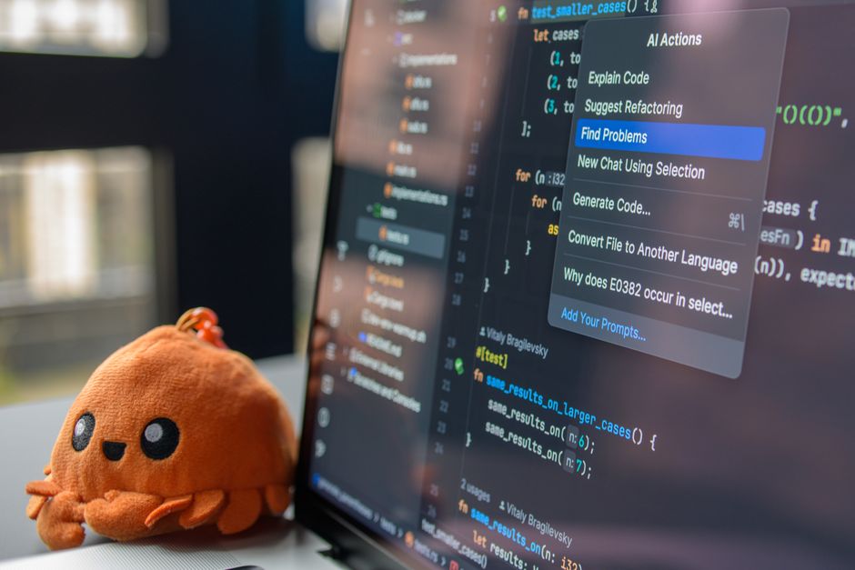 The 2026 Code Editor Renaissance: Beyond the Monolith