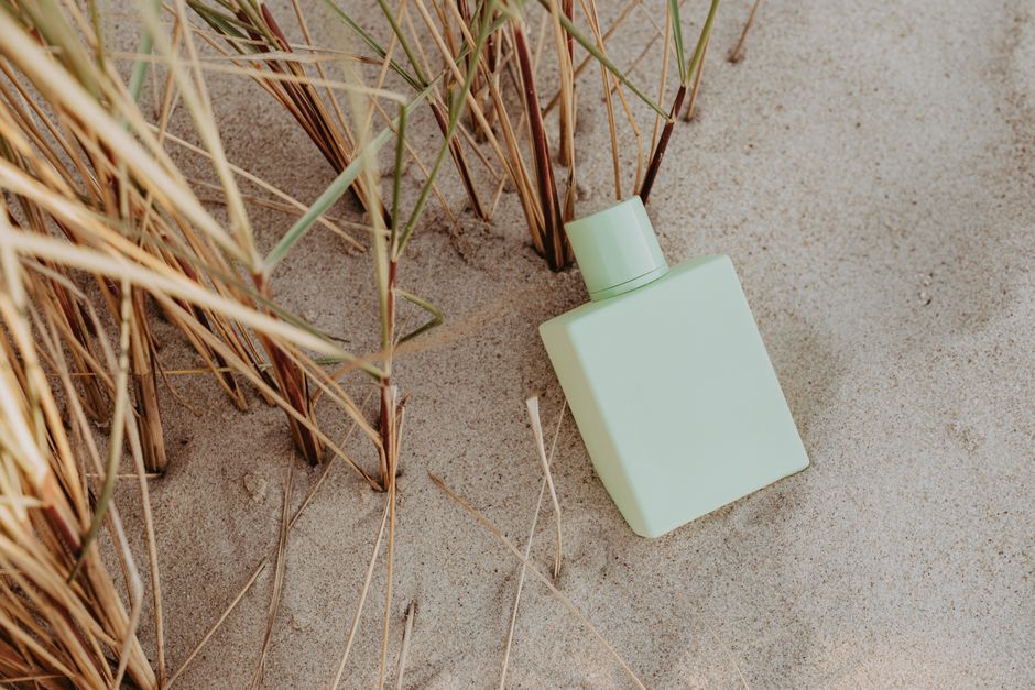 The New Forest: Why Woody Fragrances Are the Defining Scent of 2026