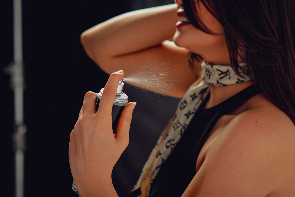 The Scent of Hair: Why Your Strands Deserve Their Own Fragrance Wardrobe