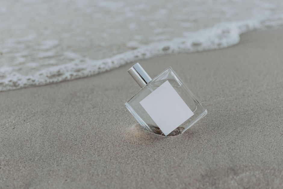 Scent of a Summer: How Celebrity Fragrances Are Redefining Personal Expression in 2026