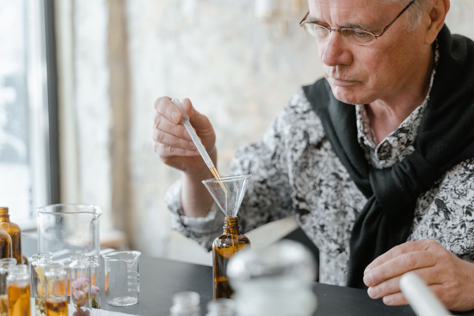 Digital Alchemy: How AI Is Democratizing the World of Fine Fragrance