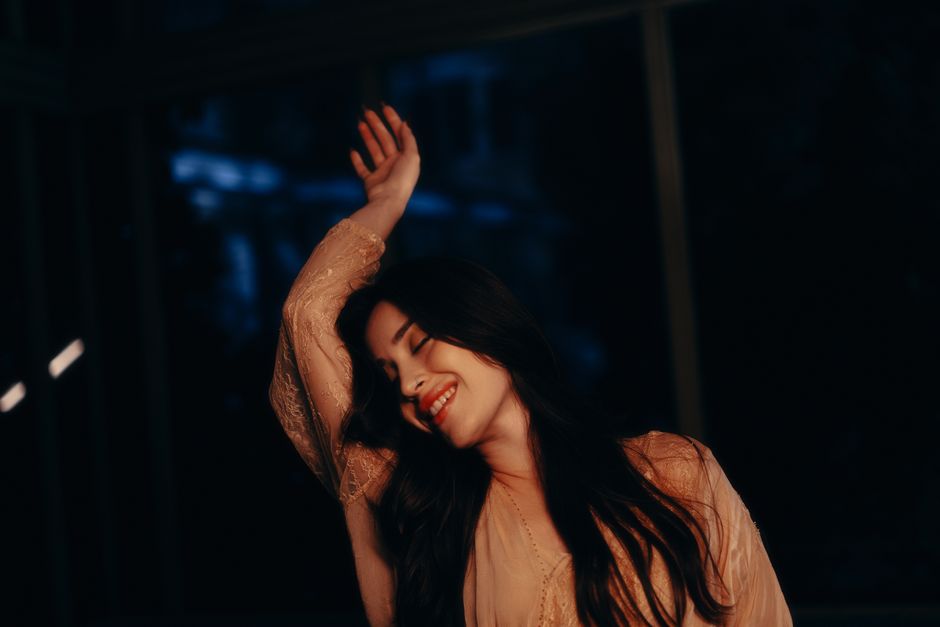 The Celebrity Fragrance Revolution: Why Camila Cabello's Tommy Hilfiger Scent Is Redefining Modern Perfumery in 2026