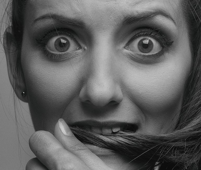 The Fragrance Factor: How Your Signature Scent Impacts Cellular Health (And What to Do About It)