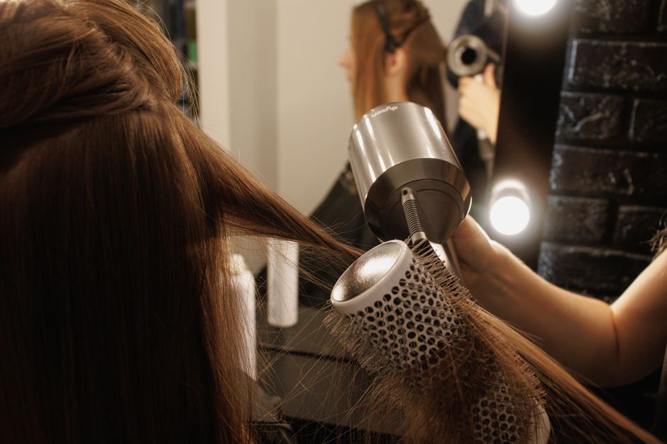 The Smart Girl's Guide to Luxury Hair Tools: Why 2026 Is the Year to Invest in Salon-Worthy Styling at Home
