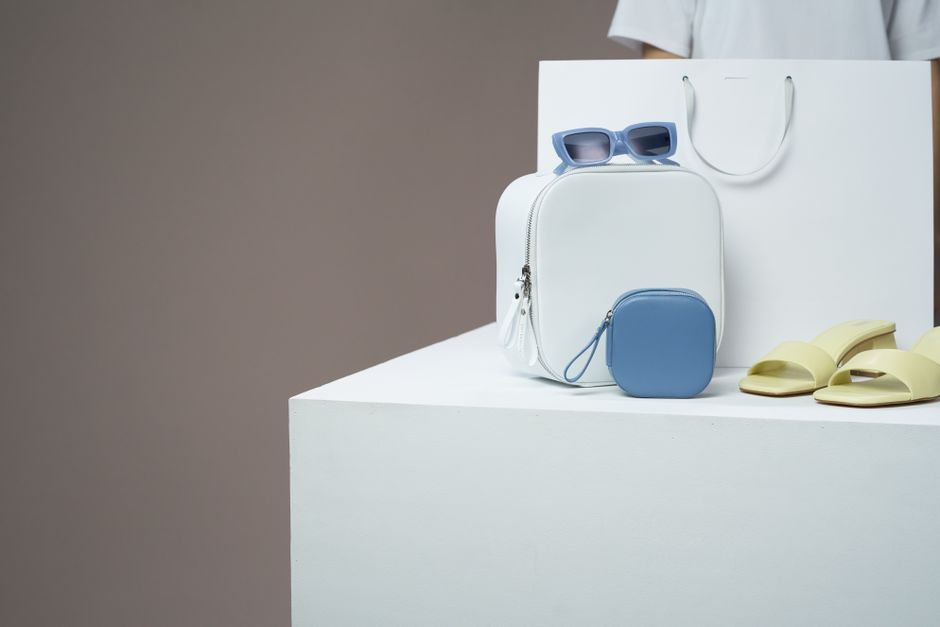 The Illusion of Value: Why Your Makeup Bag Deserves More Than a "Deluxe Edition" Gamble