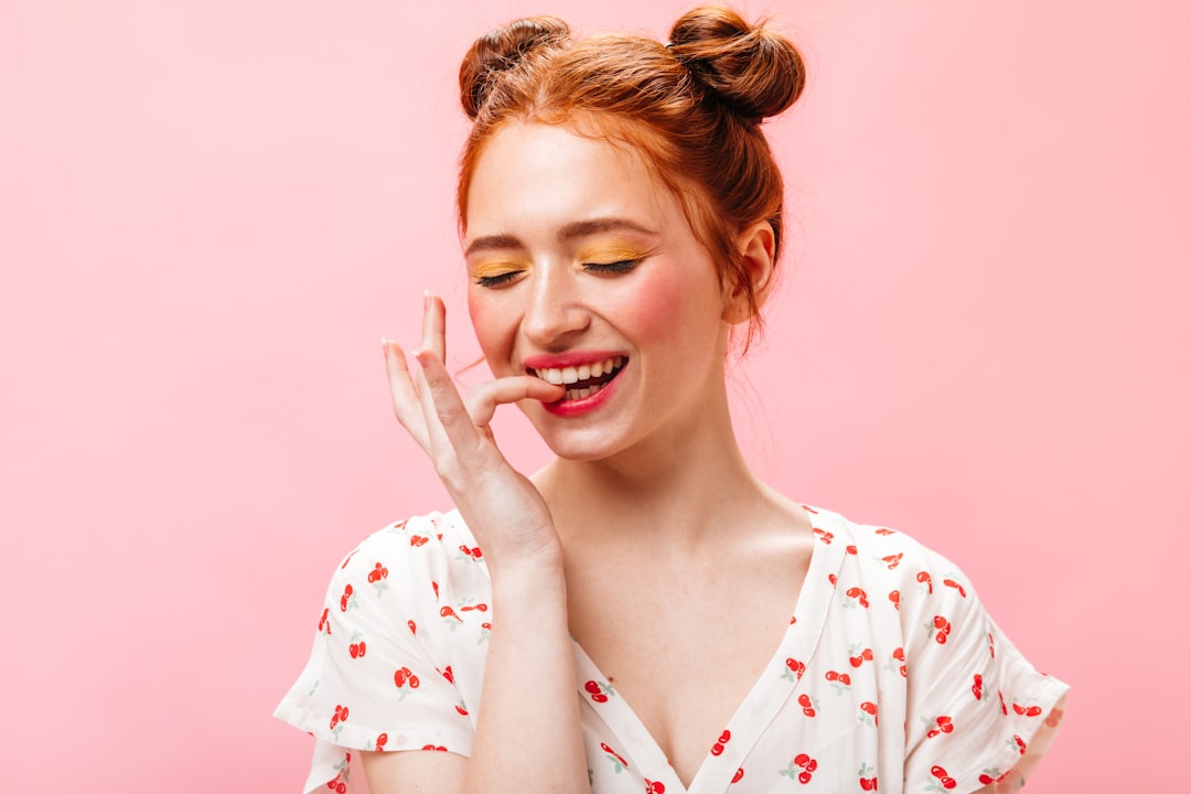 The Art of Effortless Radiance: Mastering Natural Makeup in 2026