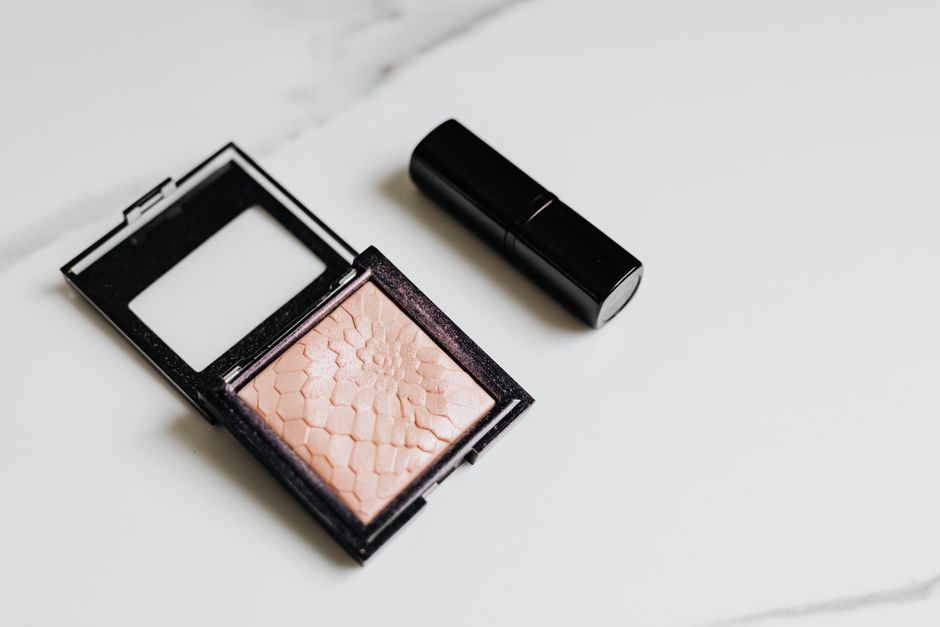 The Beauty Portfolio Revolution: How Global Brands Are Reshaping Your Makeup Bag in 2026