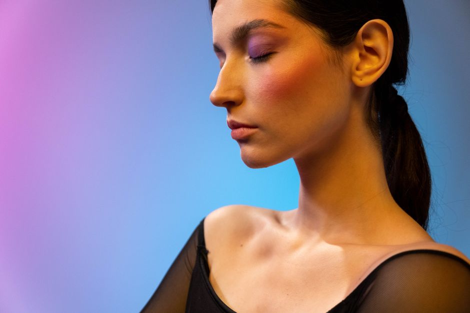 Fall 2026 Makeup Trends: The Definitive Guide to Windswept Blush, Smoldering '80s Eyes, and Everything In Between