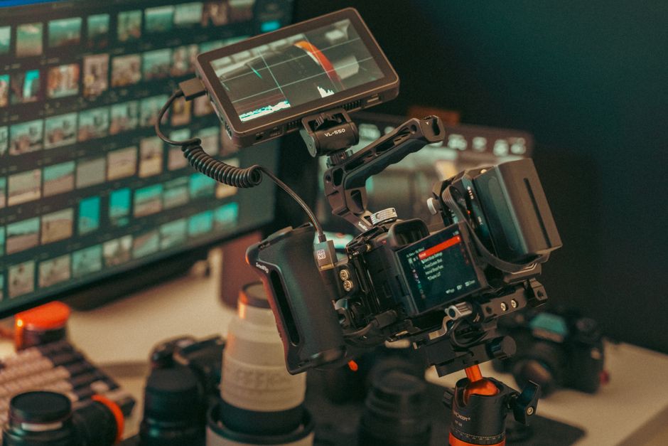 The 2026 Video Editor's Toolkit: Mastering AI-Native Workflows and Cloud Collaboration