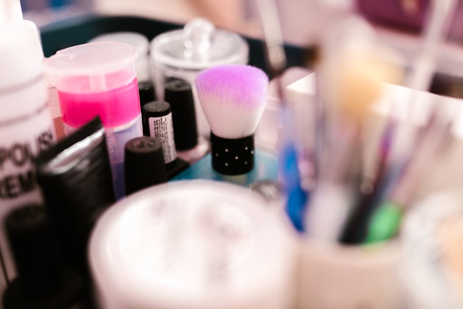 The Rise of "Skinification" in Nail Care: Why Your Manicure Should Be as Healthy as Your Skincare Routine