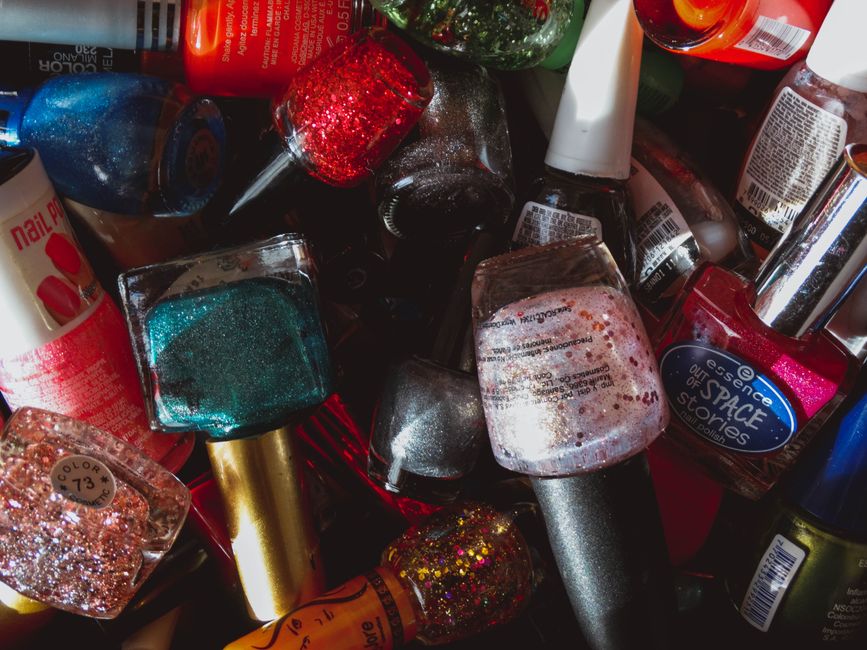 The 5-Minute Miracle: How to Achieve Red Carpet-Worthy Nails at Home