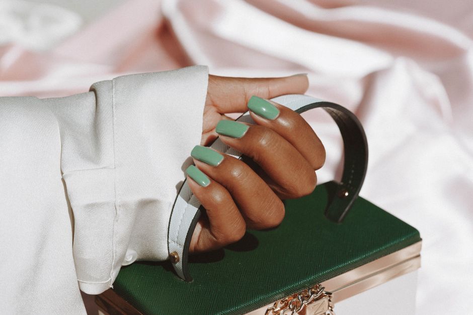 The Press-On Revolution: Why 2026 is the Year of the DIY Manicure