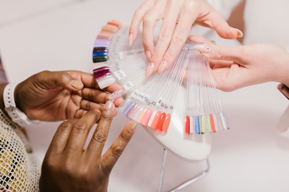 The 2026 Nail Polish Revolution: Texture, Technology, and the Art of Intentional Beauty