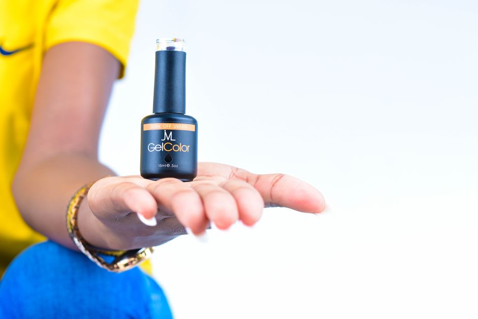 The 2026 DIY Manicure Revolution: Salon-Quality Nails at Home