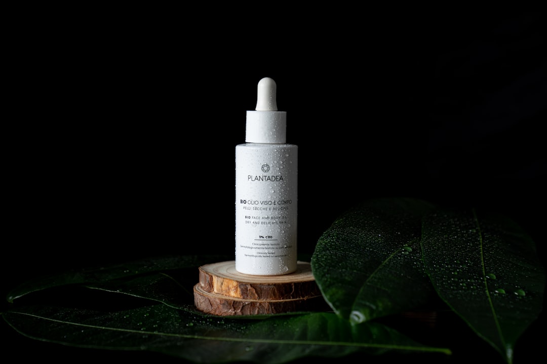 The Ultimate Guide to Niacinamide: Why This 2026 Skincare Hero Deserves a Permanent Spot in Your Routine