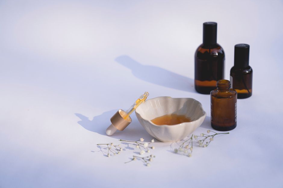 The $300 Serum Trap: Why Your Dermatologist’s Financial Stress is Ruining Your Skin Barrier
