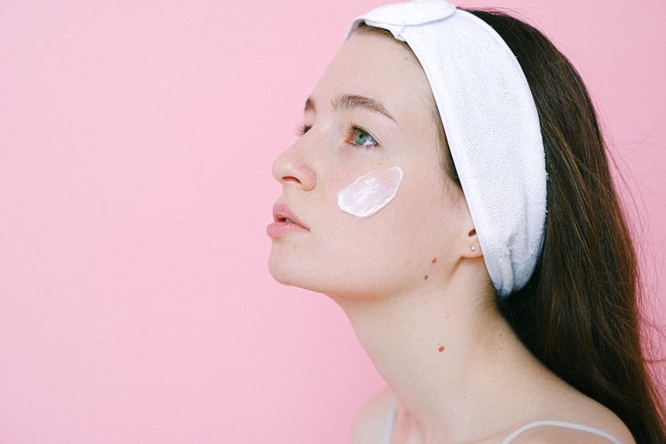 The 2026 Guide to Glowing Skin: Science-Backed Radiance for the Modern Woman
