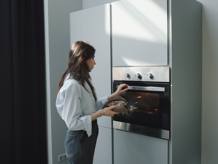 The Smart Kitchen Revolution: Intelligent Ovens That Actually Cook for You