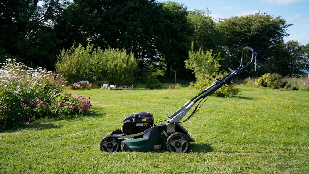 The Ultimate Guide to Automatic Lawn Mowers in 2026: Smart Lawn Care That Actually Works