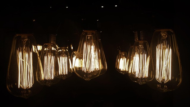 The Ultimate Guide to Smart Light Bulbs: Illuminating Your 2026 Smart Home