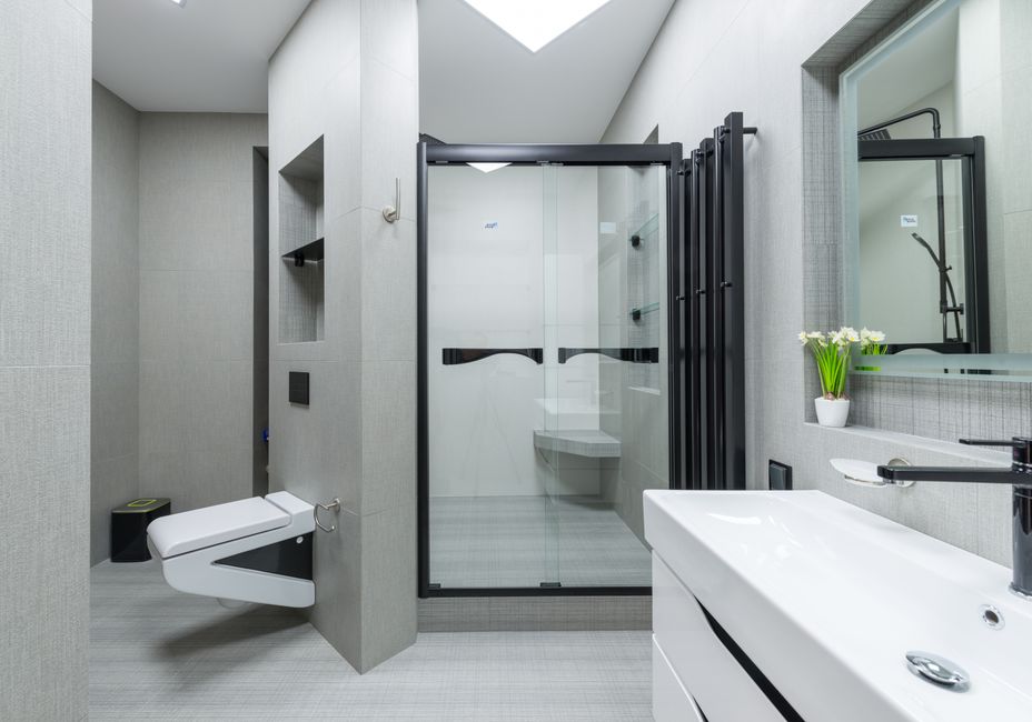 The 2026 Smart Toilet Buyer’s Guide: Are High-Tech Thrones Worth the Investment?